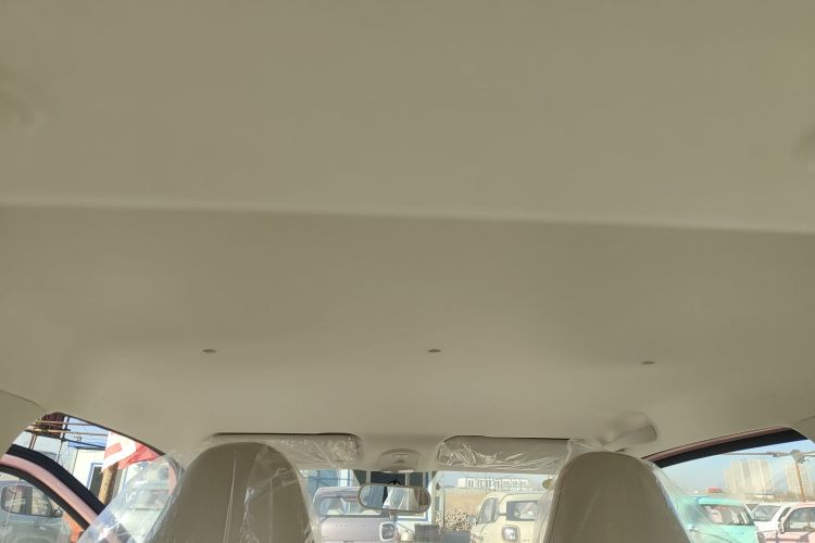 奔腾小马 2026款 222km 萌趣马 Plus中控内饰22