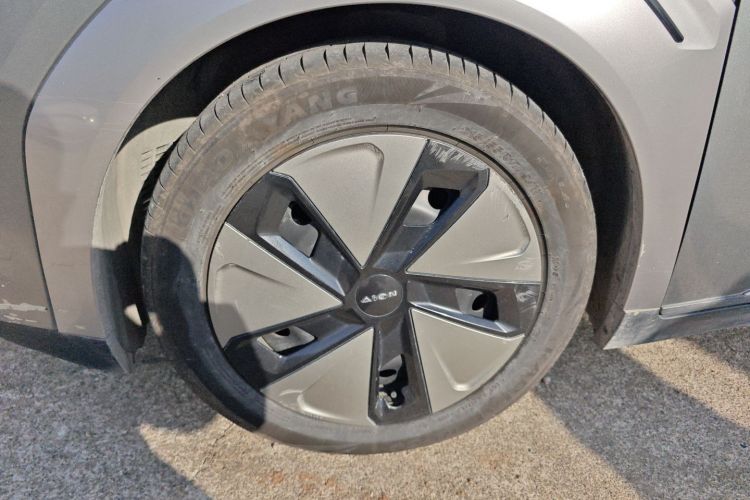 埃安 AION Y 2023款 Plus 510 乐享版车身外观6007