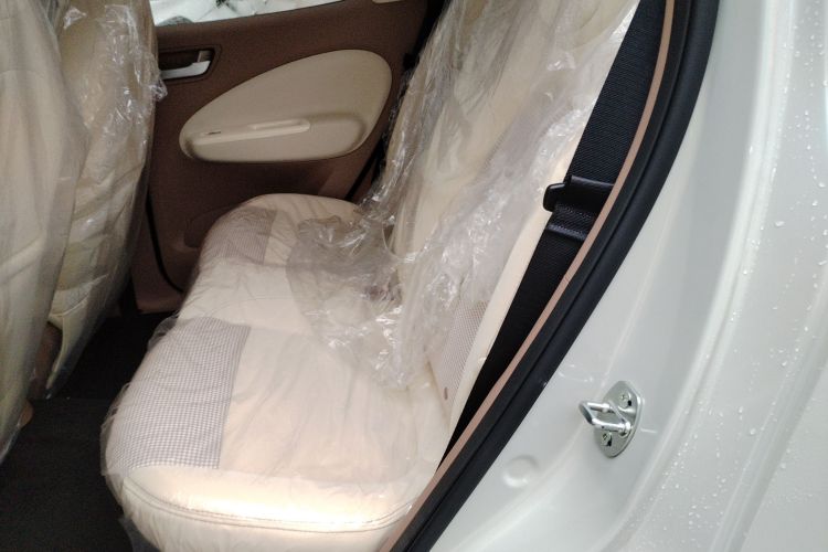 五菱汽车 宏光MINIEV 2025款 四门版 臻享款中控内饰21