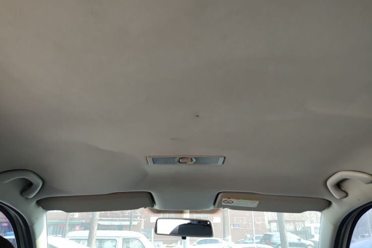 大众 朗行 2013款 1.6L 自动风尚型中控内饰22