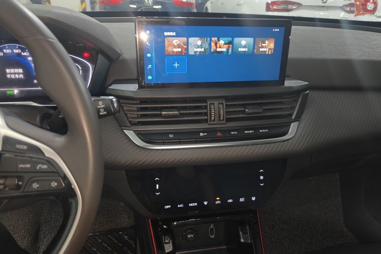 东风风神 奕炫GS 2021款 230T 自动追星版中控内饰16