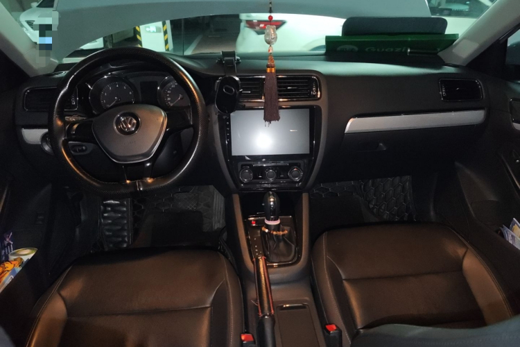大众 速腾 2015款 1.6L 自动舒适型中控内饰12