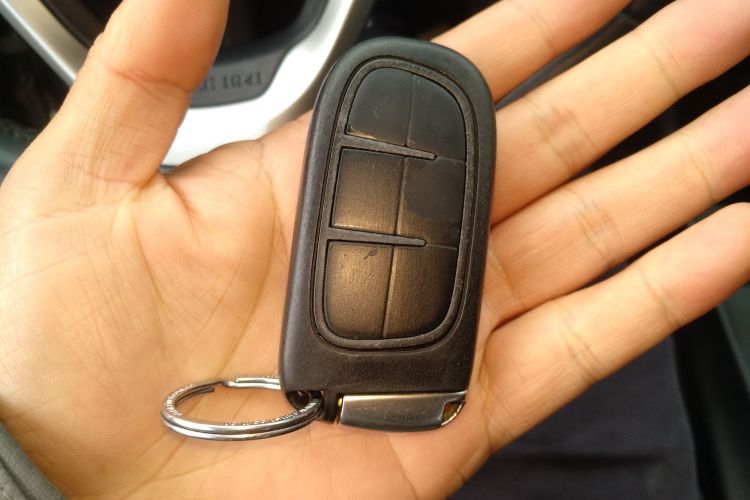 Jeep 自由光 2017款 2.0L 优越版中控内饰7001