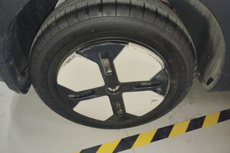 五菱汽车 宏光MINIEV 2022款 GAMEBOY 300km 玩咖款 磷酸铁锂车身外观6008