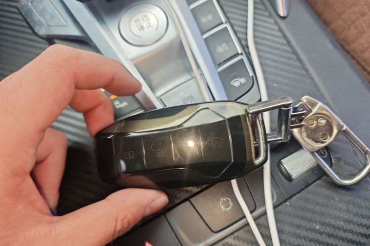 比亚迪 宋Pro 2019款 1.5T 自动尊贵型中控内饰11