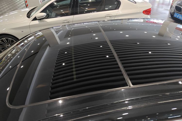 宝马5系 2018款 530Li xDrive 豪华套装车身外观57