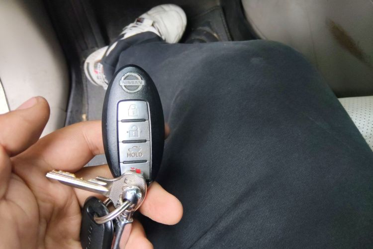 日产 轩逸 2014款 1.6XV CVT尊享版中控内饰11