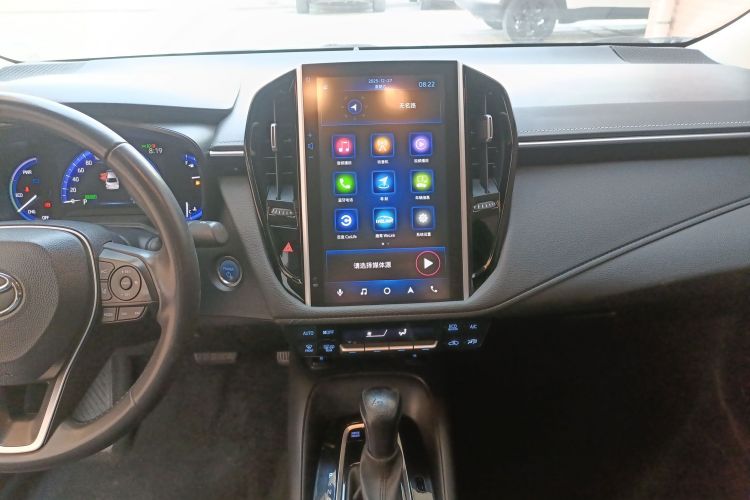 丰田 卡罗拉 2019款 双擎 1.8L E-CVT旗舰版局部细节16