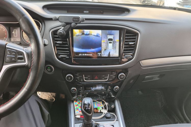 吉利汽车 远景X6 2016款 1.3T CVT旗舰型中控内饰16