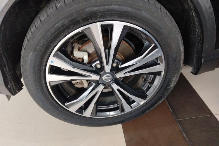 日产 逍客 2021款 2.0L CVT豪华版车身外观6007