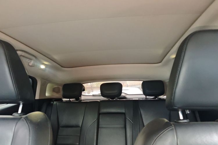 魏牌 VV5 2017款 2.0T 旗舰型中控内饰22