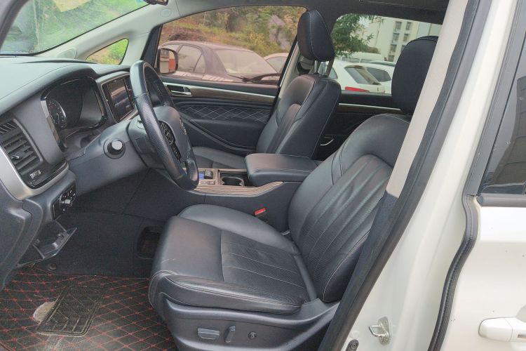 广汽传祺 传祺M8 2020款 领航款 390T 尊贵版局部细节19