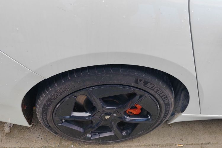 昊铂GT 2023款 710后驱超充Max版车身外观6003