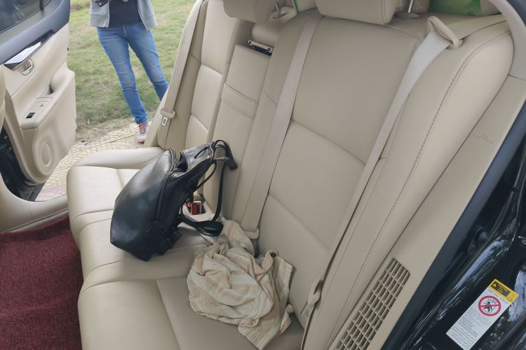 雷克萨斯ES 2013款 300h 精英版中控内饰7004