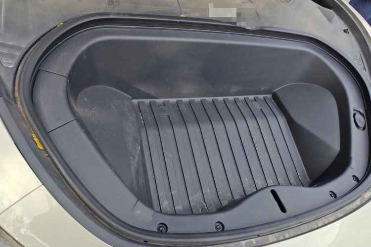 小米汽车 小米SU7 2024款 四驱Max创始版局部细节9005