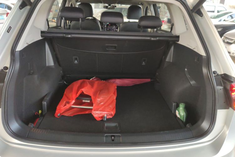 大众 途观L 2017款 330TSI 自动两驱旗舰版局部细节23