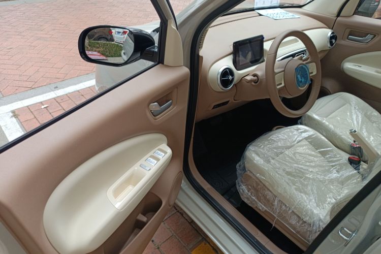 五菱汽车 宏光MINIEV 2025款 四门版 进阶款中控内饰20