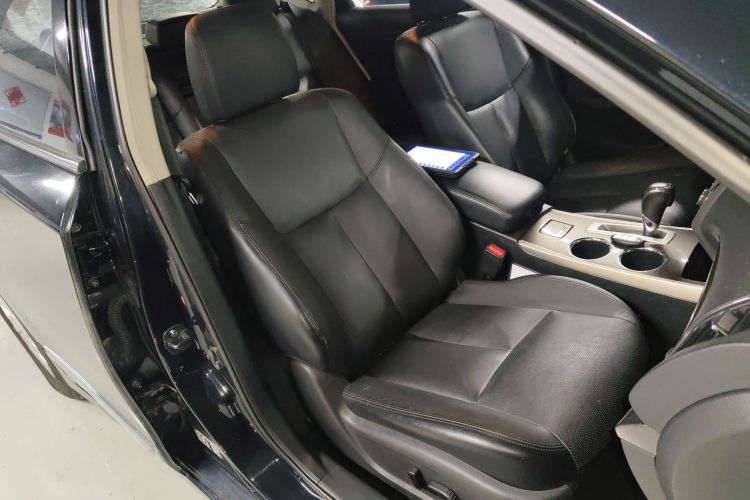 日产 天籁 2013款 2.0L XL舒适版局部细节41