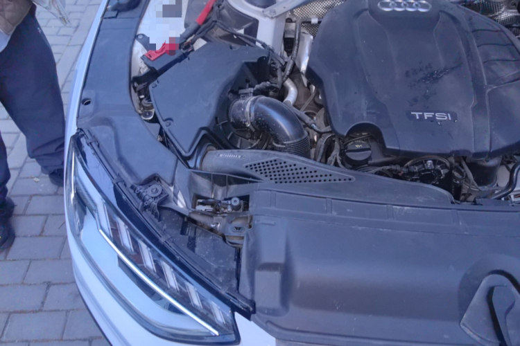 奥迪A4L 2022款 40 TFSI 时尚动感型局部细节9006