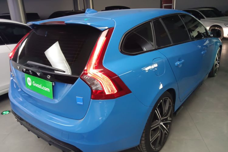 沃尔沃V60 2017款 2.0T Polestar车身外观6005