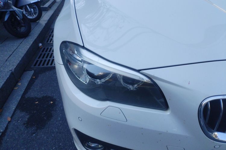 宝马5系 2013款 525Li 领先型车身外观6006