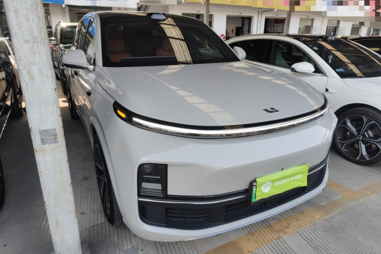 理想汽车 理想L9 2022款 Max车身外观3