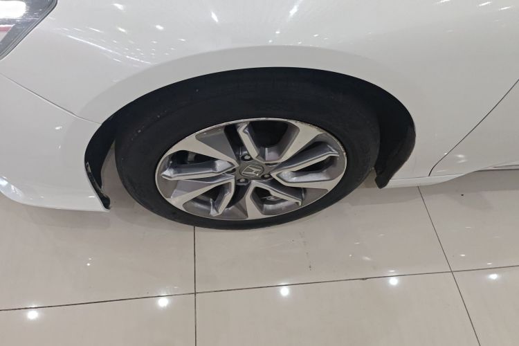 本田 英仕派 2019款 260TURBO 精致版 国VI车身外观6007