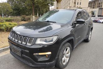 Jeep 指南者 2017款 200T 自动家享版