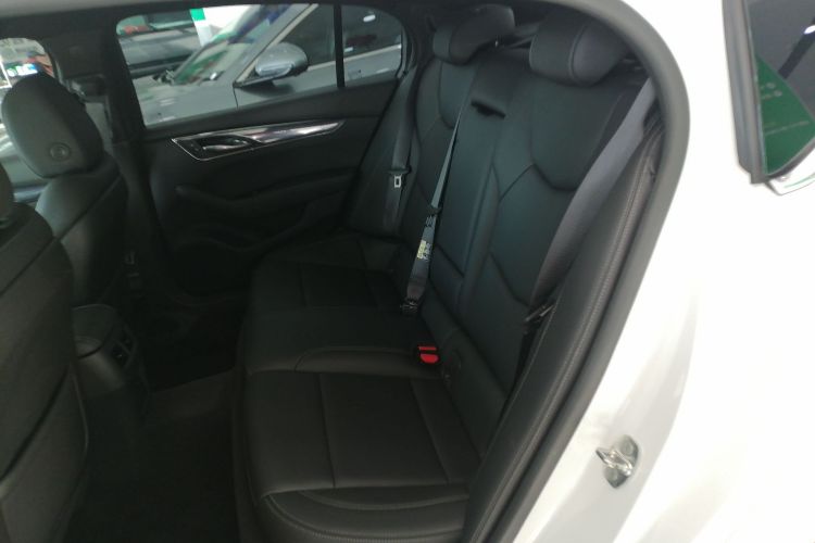 凯迪拉克CT5 2020款 28T 时尚型中控内饰7004