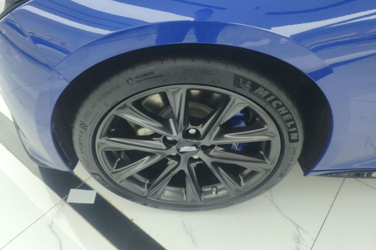 凯迪拉克CT5 2021款 28T 铂金运动型车身外观6007