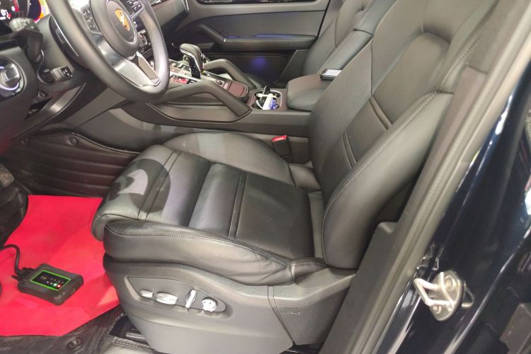 保时捷 Cayenne新能源 2019款 Cayenne E-Hybrid 2.0T局部细节19