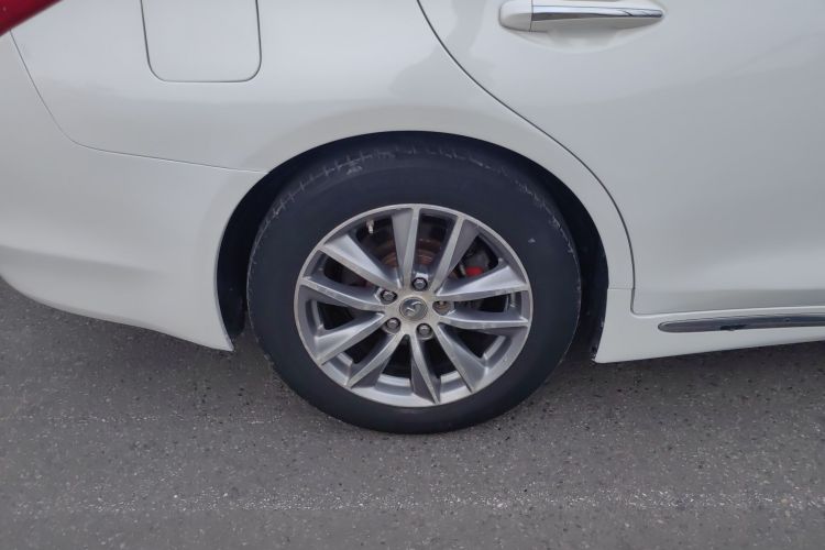 英菲尼迪Q50L 2016款 2.0T 悦享版车身外观6008