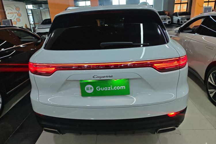 保时捷 2019款 Cayenne 3.0T车身外观6