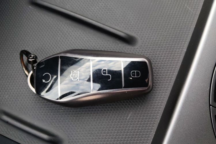 比亚迪 海豹06新能源 2024款 DM-i 120KM尊享型中控内饰7001