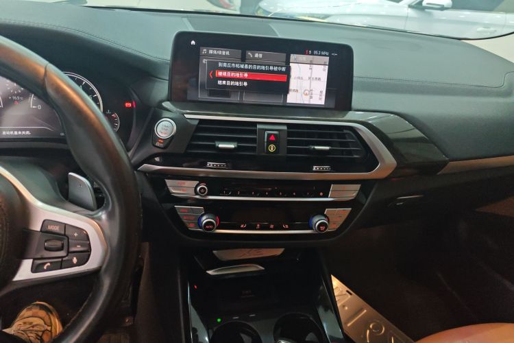 宝马X3 2018款 xDrive30i 领先型 M运动套装 国V局部细节16