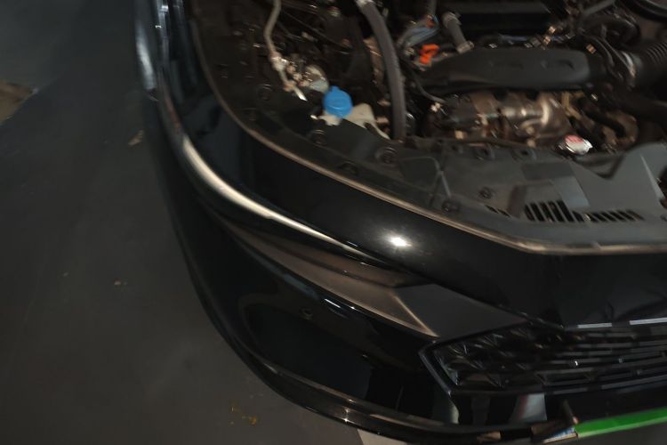 本田 雅阁 2024款 260TURBO 尊贵版车身外观8