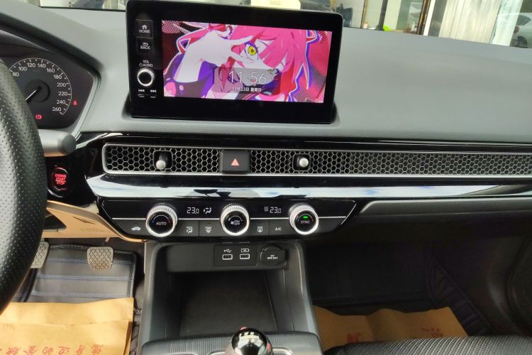 本田 型格 2022款 240TURBO 手动专属版中控内饰16