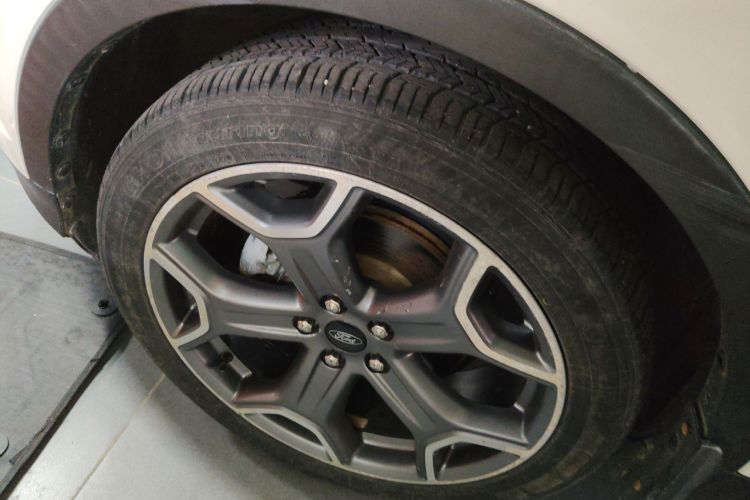 福特 翼虎 2018款 EcoBoost 180 两驱Cognac特别版车身外观6007