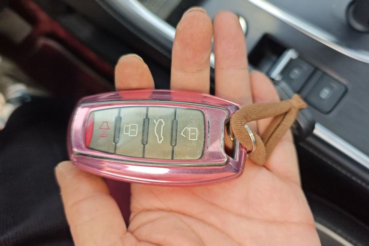 哈弗H6 2021款 国潮版 1.5T 自动都市版中控内饰11