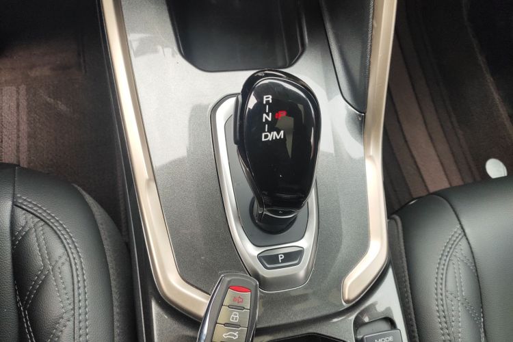 哈弗H6 2020款 1.5GDIT 自动铂金冠军版中控内饰18