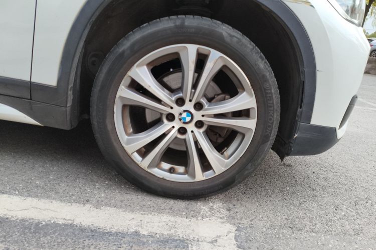 宝马X1 2019款 sDrive18Li 尊享型车身外观10