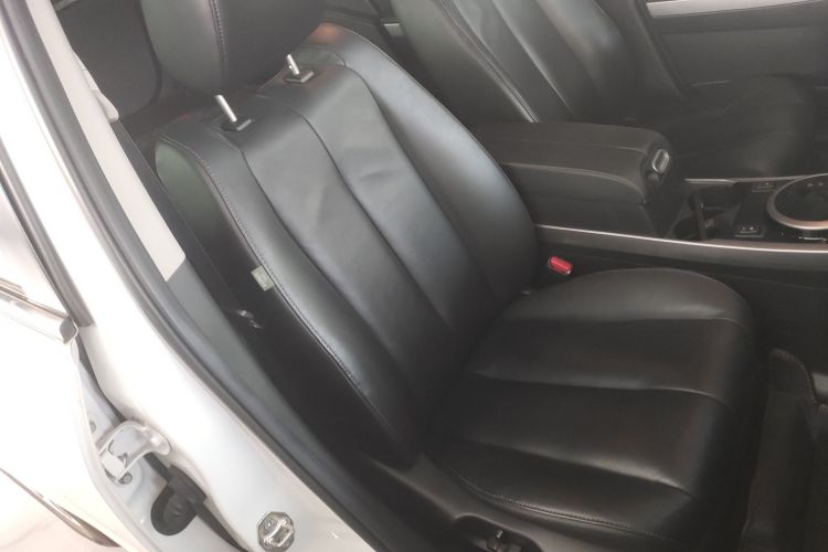 马自达CX-7 2014款 2.5L 2WD 尊贵版局部细节41