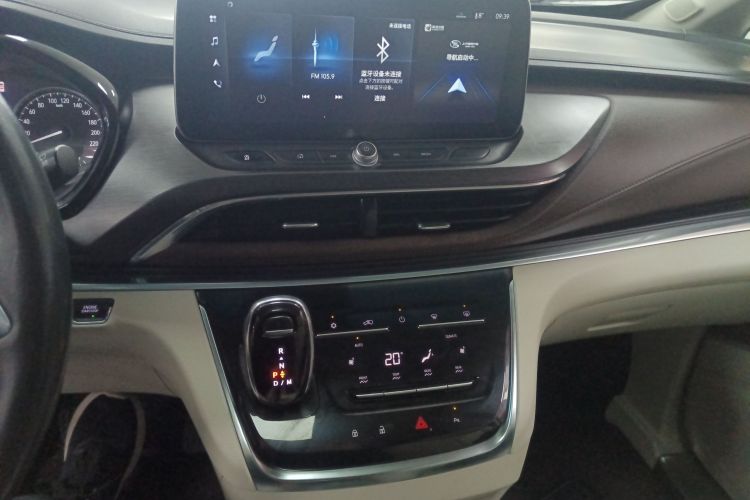 别克GL8 2021款 陆上公务舱 652T 豪华型局部细节16