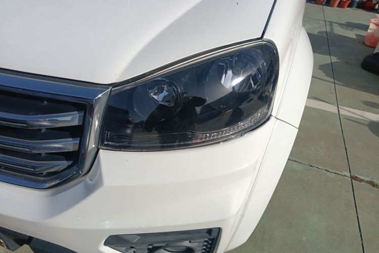 长城 风骏5 2017款 2.4L欧洲版汽油两驱进取型大双排4G69S4N局部细节36