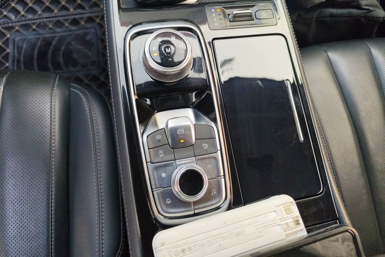 福特 领裕 2021款 EcoBoost 225 铂领型 5座局部细节18