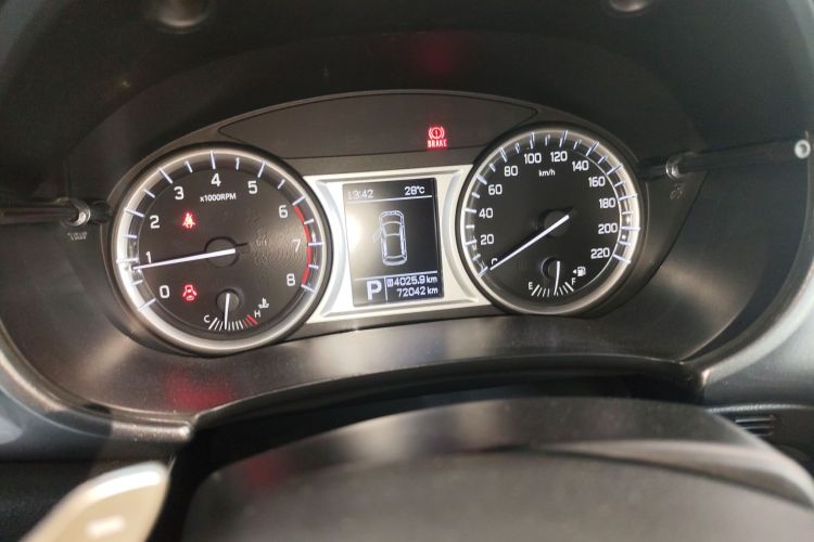 铃木 维特拉 2016款 1.4T 自动两驱精英型中控内饰14