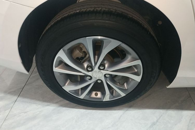 别克 威朗 2023款 Pro 乐逸版车身外观6008