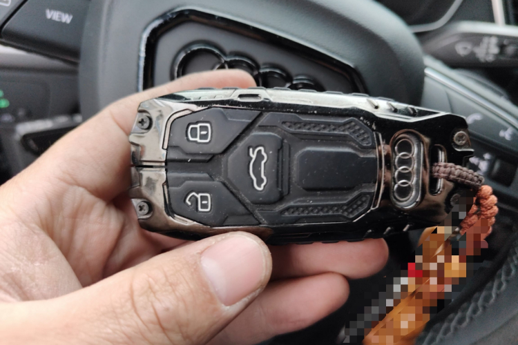 奥迪Q5L 2023款 40T 豪华动感型中控内饰11