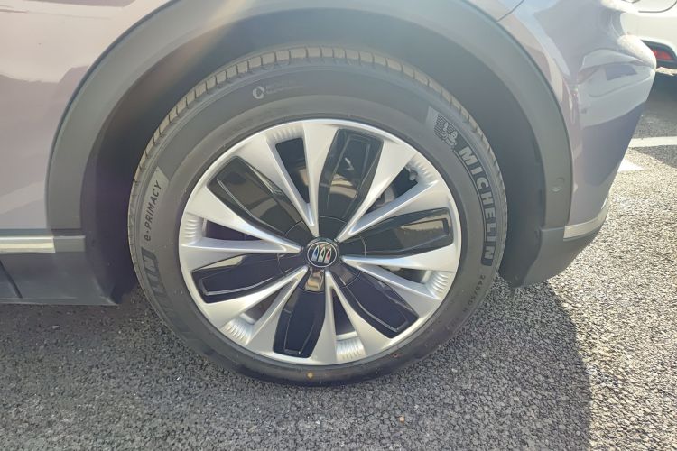 别克E4 2023款 智享版车身外观10