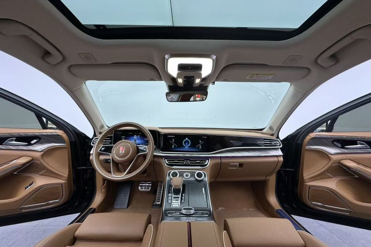 红旗H9 2022款 2.0T 智联旗享版中控内饰22